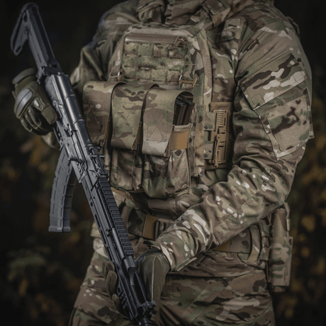 M-Tac veske for 2 magasiner i slitesterkt Cordura med multicam-mønster, borrelåslukking og NIJ-sertifisering vist i galleri posisjon 1.