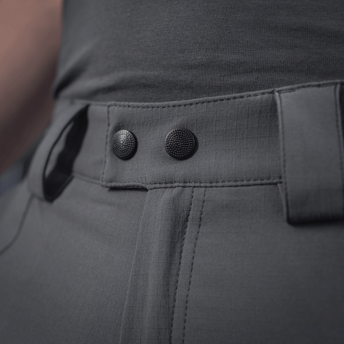 M-Tac Bukser Sahara Flex Light med knapdetaljer og nylon for øget slidstyrke og fleksibilitet, ideelle til varme, solrige dage.