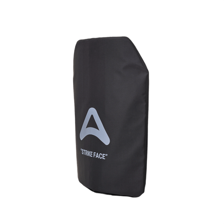 Anorak Niobium® Insert (SAPI) beskyttelsespanel med avanserte multitrusselfunksjoner for maksimal sikkerhet mot våpen.