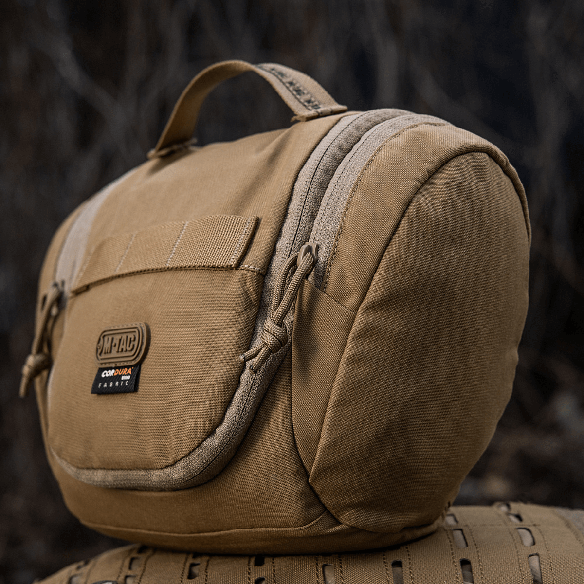 M-Tac Toilettaske Elite Gen.II i kompakt design til opbevaring af hygiejneartikler og småting, perfekt til rejse.