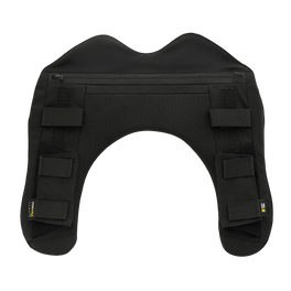 M-Tac skulderpute til Plate Carrier Cuirass QRS i svart Cordura med 3D-mesh-paneler for komfort og ventilasjon.