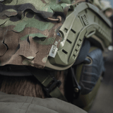 M‑Tac Vilha Hjelmdække FAST Multicam mønster på FAST-hjelm, slidstærkt Cordura 500D materiale for camouflage og beskyttelse.