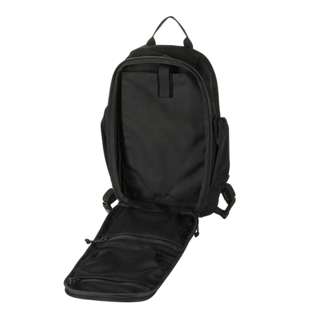 M-Tac STURM Elite Rygsæk åben viser rumdesign og holdbare materialer, ideel til kortvarige ophold med elastiske sidelommer og MOLLE panel.