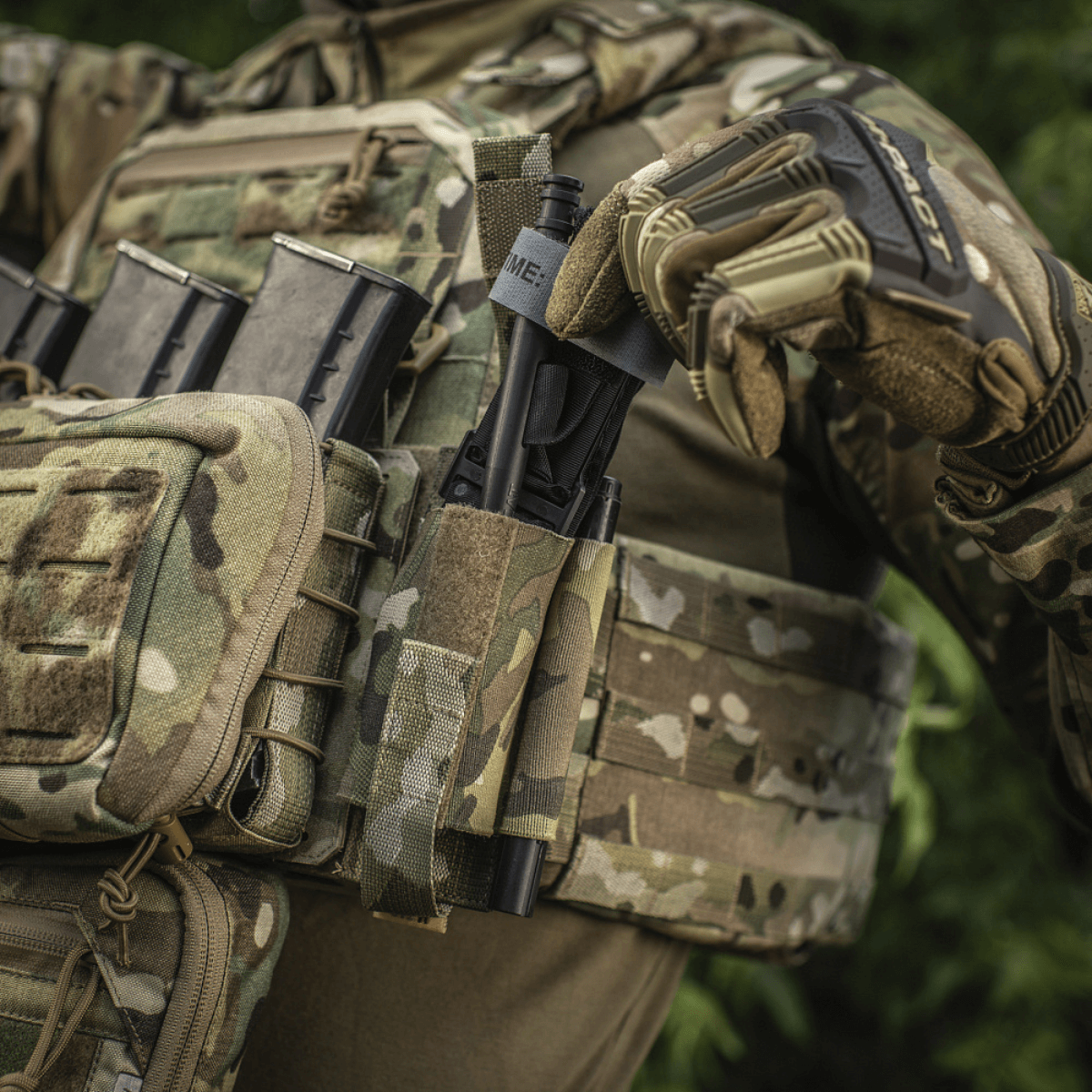 M‑Tac Tourniquet Pouch Elastic Gen.5 fastgjort til taktisk udstyr, fremstillet i robust Cordura 500D for sikker opbevaring.