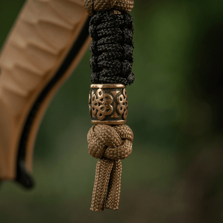 M-Tac Lanyard Scandinavian Small Chinese Knot med skandinavisk perle lavet af snoet paracord, perfekt til knive eller udstyr.