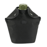 M-Tac Flaskeholder MOLLE med slidstærk polyester 600D, PVC-belægning og drænhul, ideel til vandreture og feltbrug.