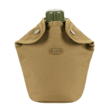 M-Tac Flaskeholder MOLLE i beige med knaplås og grønt låg, designet til friluftsbrug, lavet af slidstærk polyester med PVC-belægning.