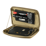 M-Tac Admin Pouch X-Large Elite med rum til udstyr, tablet og elastik til taktisk brug. Fremstillet af Cordura 500D og Squadron.