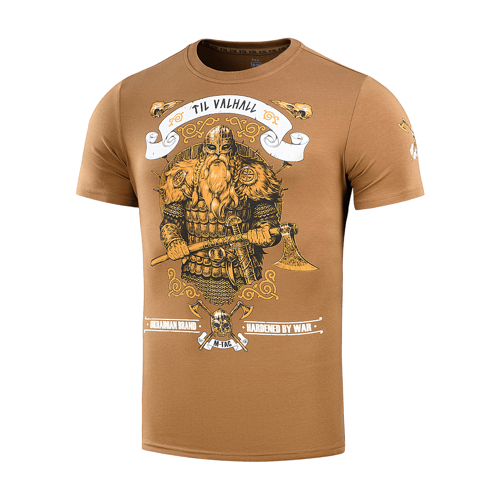 M-Tac T-shirt Viking, brun T-shirt med vikingemotiv i kampudrustning og teksten "Til Valhall", lavet af 93% bomuld og 7% andet materiale.