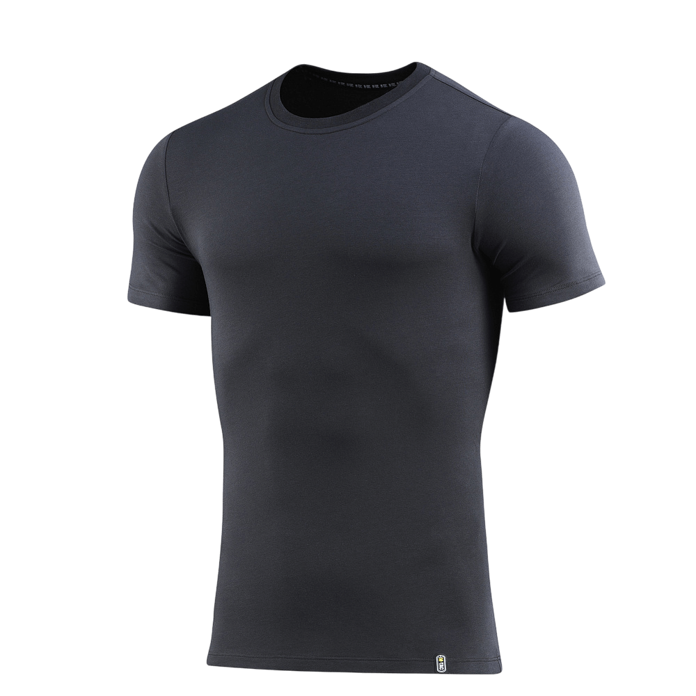 M-Tac T-shirt 93/7 Summer i sort, let og komfortabel stil, perfekt til varme sommerdage og hverdagsbrug.