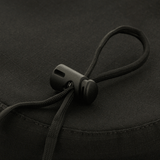 Detalje af snor og lukning på M-Tac Panama Rip-Stop hat i sort rip-stop materiale.