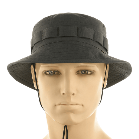 M-Tac Panama Rip-Stop army-hat med semi-stiv skygge, bånd til camouflage og ventilation, vist på mannequin.