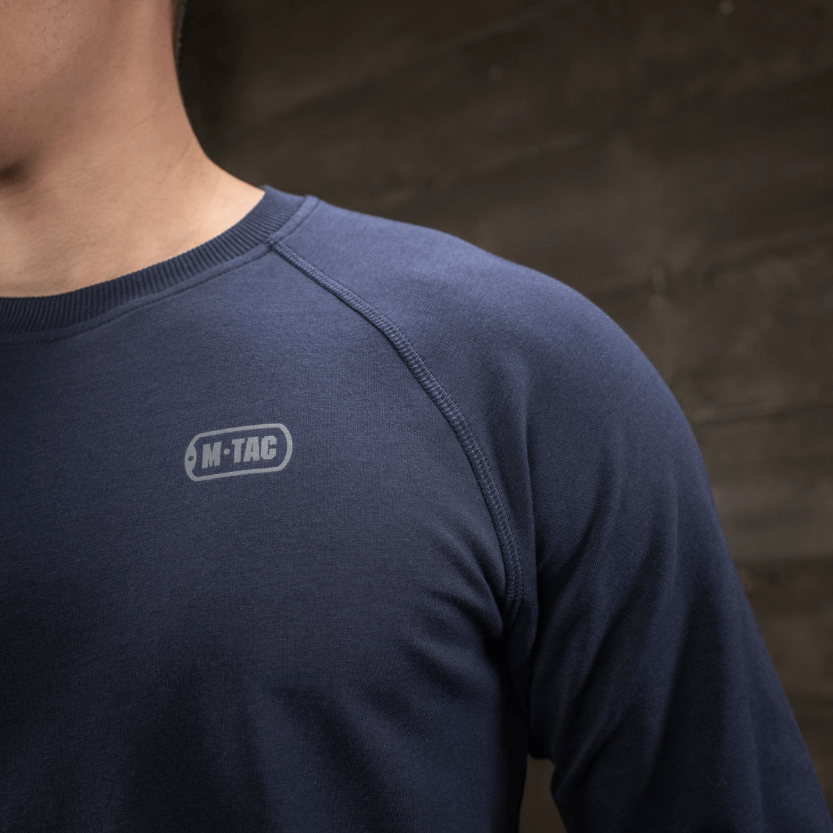 M-Tac Raglan Athlete sweatshirt, navy blå, med raglanærmer og M-Tac logo, ideel til sport og hverdag, komfortabel og bevægelig