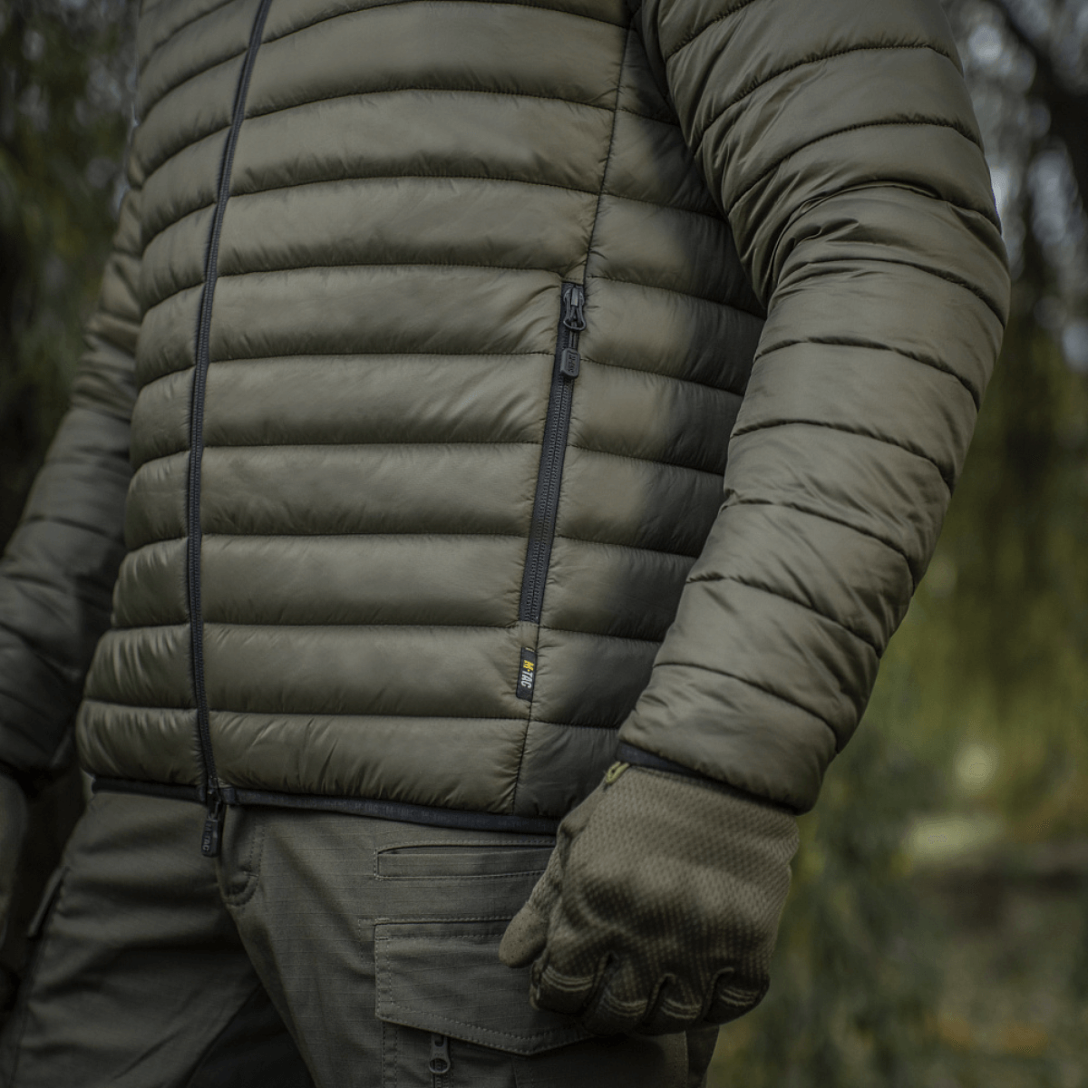 M-Tac Stalker Gen.III Jakke i moderne design, 100% nylon toplag, G-LOFT isolering 150 g/m², optimal til overgangssæsonen, komfort ned til -15°C