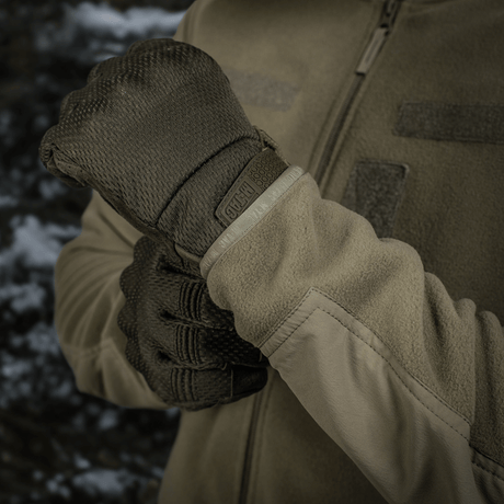 M-Tac Combat Fleece Polartec Jakke med slidstærkt design, perfekt til taktisk og casual brug, detaljeret visning af materiale.
