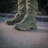 Tactical Sneakers Demi-Season – Let og komfortabel, ideelle til trekking og outdoor-aktiviteter, med slidstærk sål og læderoverdel.