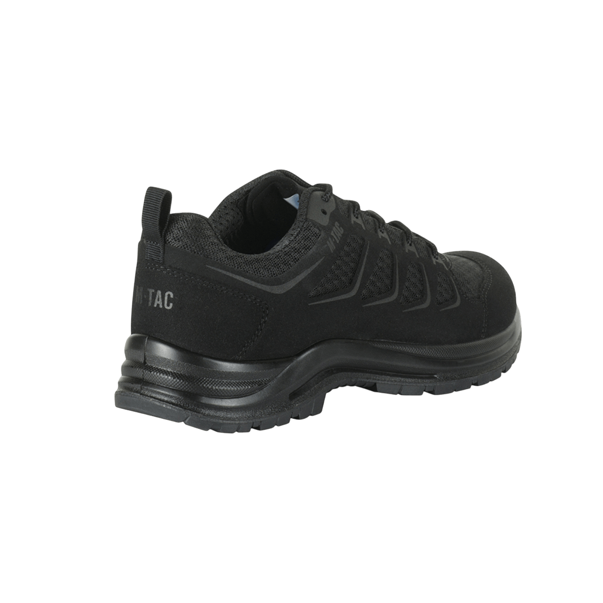 M-Tac Tactical Sneakers IVA i sort med åndbar mesh og forstærket tå, perfekt til trekking og outdoor-aktiviteter.