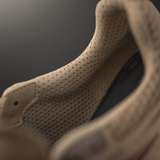 Detalje af åndbart mesh indvendigt på M-Tac Tactical Sneakers IVA til ventileret og holdbart sommerbrug.