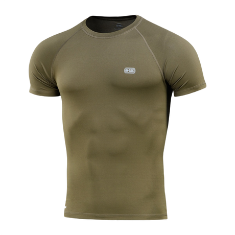 M-Tac T-shirt Ultra Light Polartec i Power Dry® materiale med reflekterende logo, svedtransporterende og hurtigtørrende funktioner.