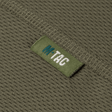 Detalje af M-Tac T-Shirt Raglan Sweat-Wicking Tactical Summer i olivengrøn polyester med synlig logo.