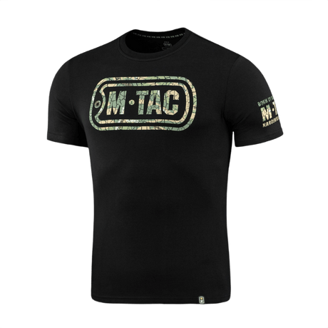 M-Tac T-Shirt Logo med camouflageprint og slogan "Born by Revolution – Hardened by War" på sort baggrund