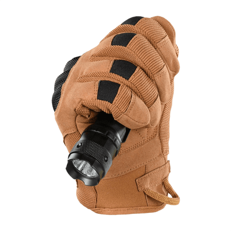 M-Tac Handsker Assault Tactical Mk.6 i brunt med lygteholder, forstærkede kno-pads og non-slip håndflade for taktisk brug.