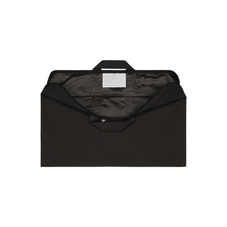 Åben Anorak BACB IV Taske af sort vandtæt nylon med plads til EFMTB I bærertaske, to håndtag og en stærk lynlås.