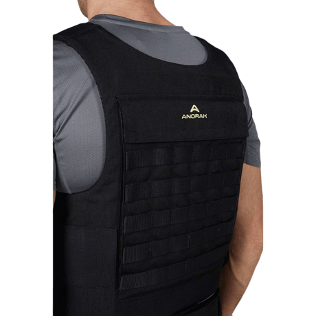 Anorak Titanium® Duty III-M Stik & Skudsikker Vest set bagfra med Level IIIA-beskyttelse designet til politi og kystvagt.