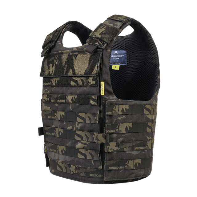 Anorak Rhodium® Tactical III MultiCam® Stik & Skudsikker Vest med NIJ 0101.06 niveau IIIA beskyttelse, sort og camouflagemønster.