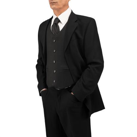 Anorak VIP I Cover vest, designed for discreet protection, worn under a black tuxedo jacket for formal occasions.