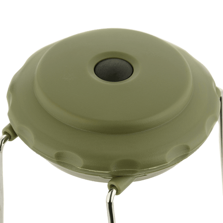 M-Tac Outdoorlampe Mat - Klassisk LED Belysning i et grønt design, ideel til friluftsliv, med LED-lys og mælkehvid lysdiffuser.