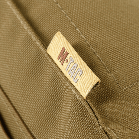 M-Tac Pouch til M249 Cartridge Box Closed detaljebillede med M-Tac logo på holdbart Cordura 500D materiale i brun.