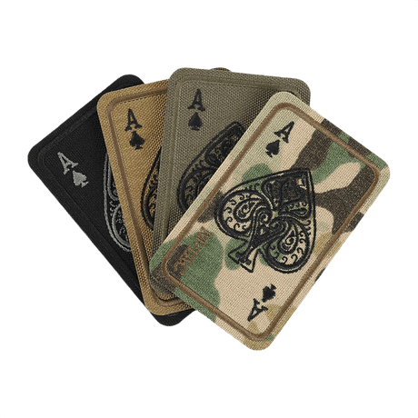 M-Tac Patch Ace Of Spades (Broderi) i Cordura 500D med Velcro, broderet design i farver, perfekt til tøj eller taktisk udstyr.