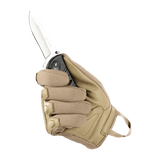 M-Tac Handsker Assault Tactical Mk.2 viser læderhandske med kniv for maksimal beskyttelse og komfort.