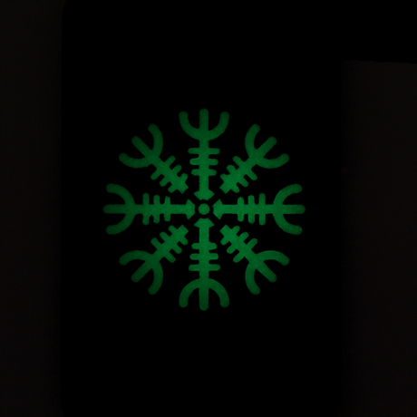 M-Tac Patch Helm of Horror Vandret Laser Cut i mørke, viser grønt ægishjálmur design. Ideel til uniform, taske eller taktisk udstyr.