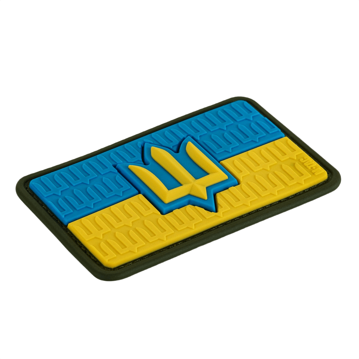M-Tac patch Ukraine Flag med ZSU Trident PVC fremhæver ukrainsk stolthed og arv; holdbart PVC-materiale, 3D design.