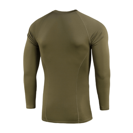 M-Tac Level I Polartec Thermal Shirt i olivengrøn - bagpå. Perfekt baselayer lavet af Polartec® Power Dry®, ideel til vinteraktiviteter.