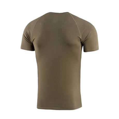 M-Tac Raglan T-Shirt 93/7 i olivengrøn set bagfra med åndbare raglanærmer, der sikrer optimal komfort og bevægelsesfrihed.