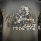 M-Tac Sniper T-shirt med "Death From Afar" print, ideel til militært brug, lavet af holdbart 93% bomuld og 7% elastan for komfort.