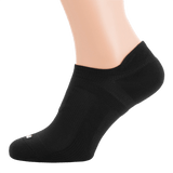 M-Tac Sportsokker i sort, designet til optimal komfort under løb og sport, med ergonomisk pasform og ventilationsstoffer.