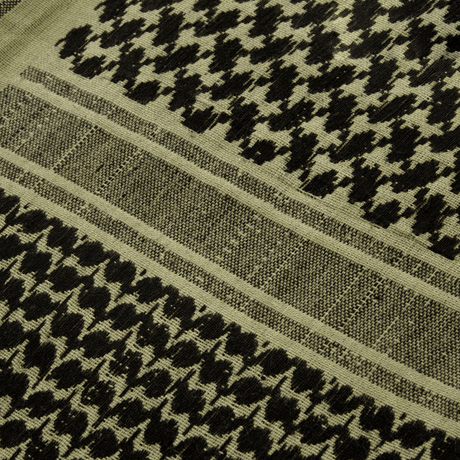 M-Tac Tæt Shemagh Tørklæde i 100% bomuld med traditionelt arabisk mønster, velegnet til militær og outdoor brug, beskytter mod sol og sand.