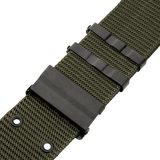 Nærbillede af M-Tac Pistolbælte i grøn nylon med plastikspænde, inspireret af amerikansk BSS/A.L.I.C.E.-system. Taktisk og holdbart design.