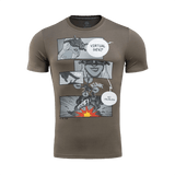 M-Tac T-Shirt Comics Drone Girl med print af FPV-pilot, der styrer drone præcist. Blød bomuldsblanding for komfort og bevægelsesfrihed.