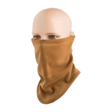 M-Tac Fleece Neck Gaiter (Tok Tube) i brun fleece brugt som halsedisse, beskytter mod kulde, vind og sol, ideel til vinteraktiviteter.