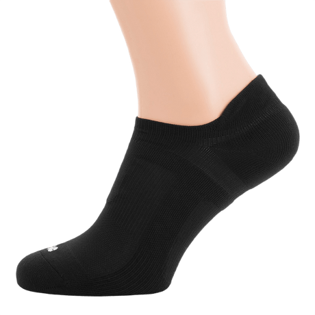 M-Tac Sportsokker i sort, designet til optimal komfort under løb og sport, med ergonomisk pasform og ventilationsstoffer.