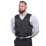 Mand iført Elite Armor VIP Stik & Skudsikker vest set forfra